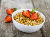 GRANOLA: CONHEÇA OS SEUS PRINCIPAIS BENEFÍCIOS